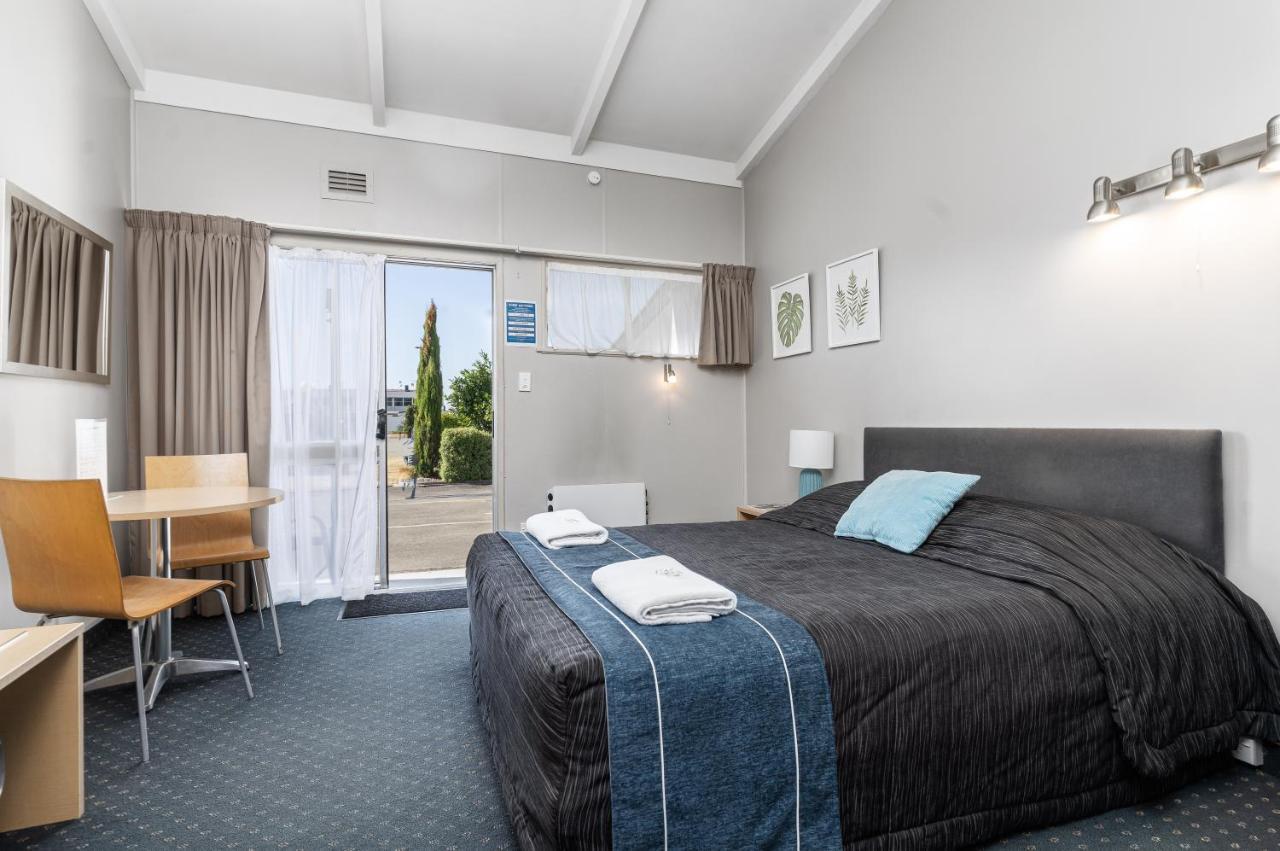 Amble Inn Motel Masterton Esterno foto